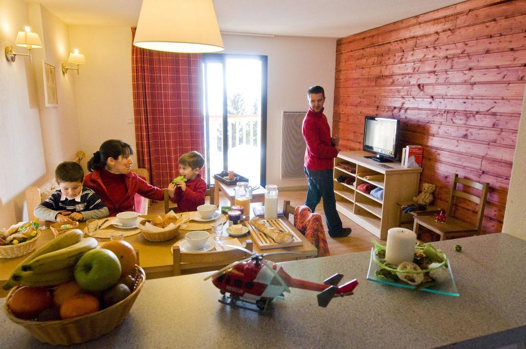 Residence Goelia Le Domaine De Castella Font-Romeu-Odeillo-Via Zewnętrze zdjęcie